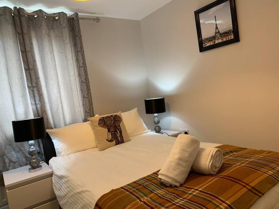 Aqua Dreams - Serviced Luxury Modern Belfast City Centre 2 Bed Apartment Zewnętrze zdjęcie