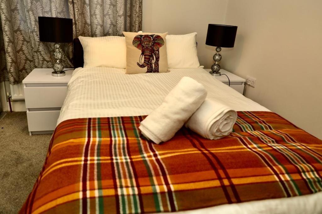 Aqua Dreams - Serviced Luxury Modern Belfast City Centre 2 Bed Apartment Zewnętrze zdjęcie